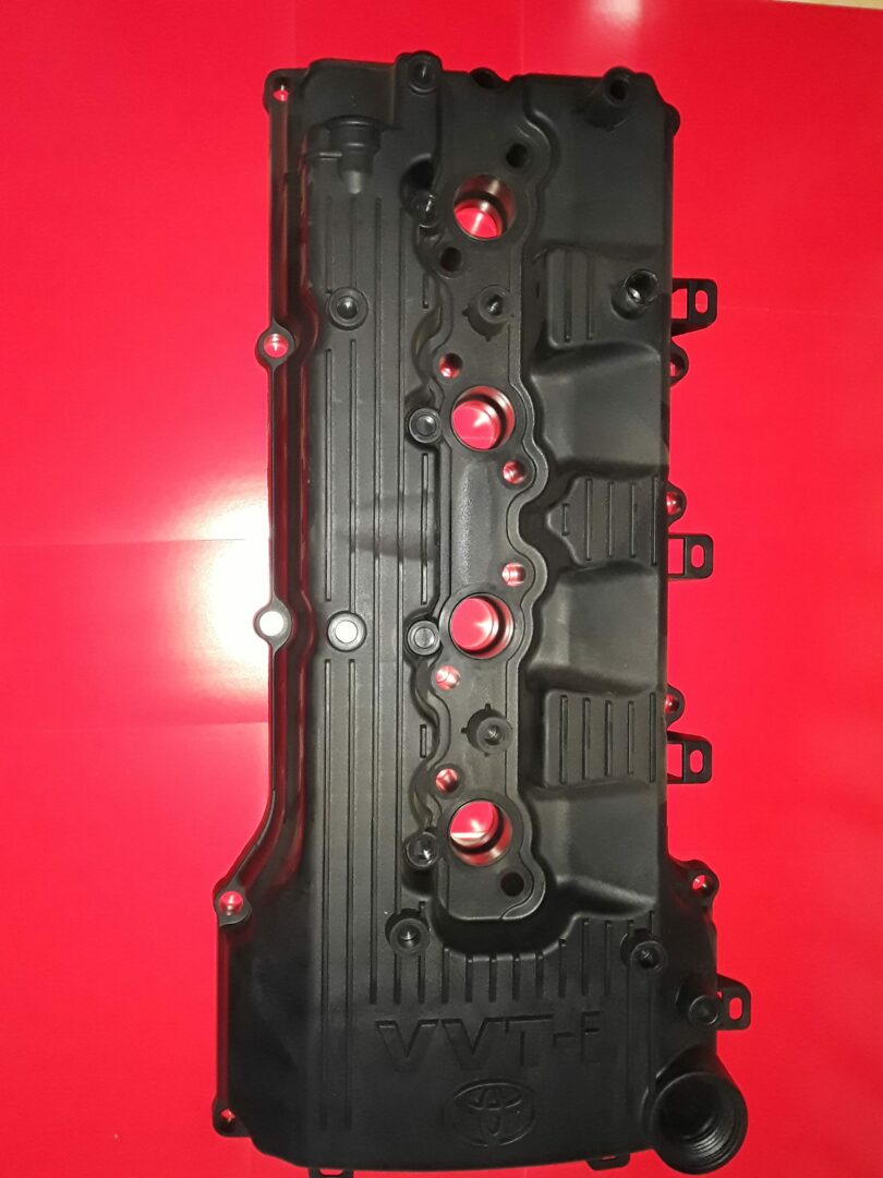 TOYOTA 1TR/2TR BRAND NEW TAPPET COVER