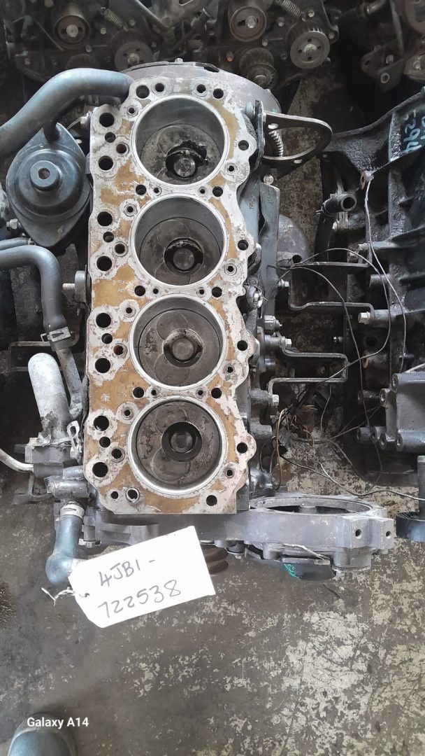 4JB1 2.8 COMPLETE BLOCK/SUB
