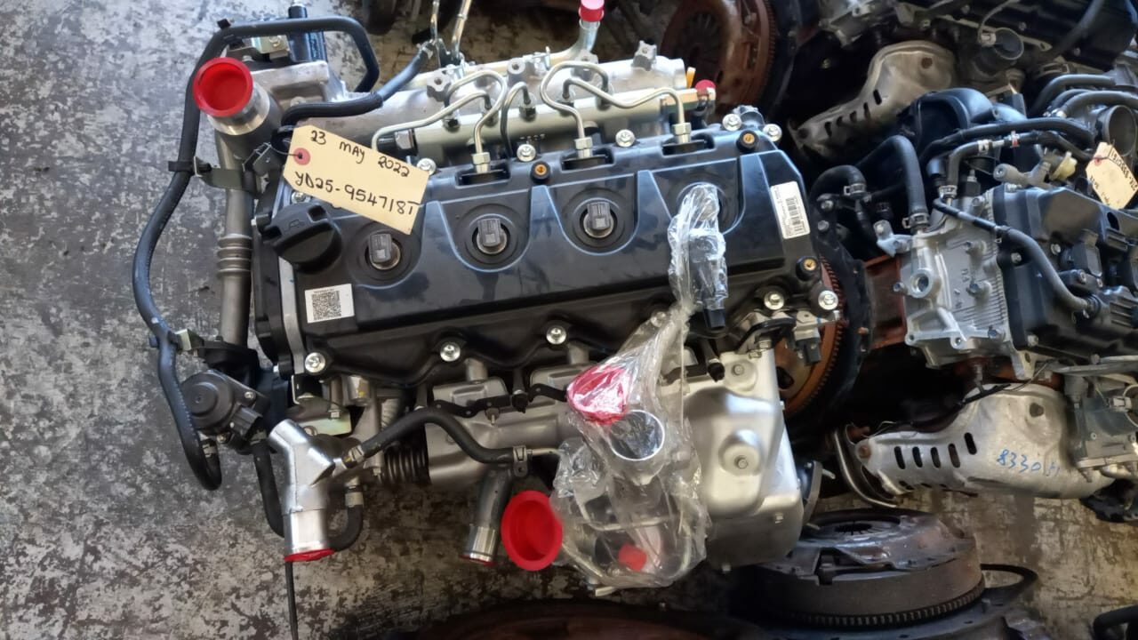 NISSAN NP300 YD25 ENGINE 2.5 DIESEL ENGINE BRAND NEW