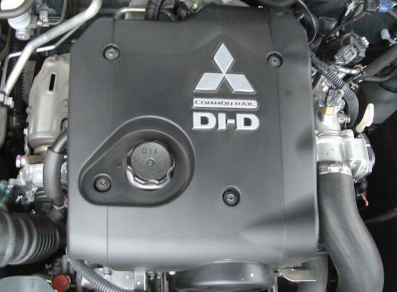 MITSUBISHI 4M41 ENGINE